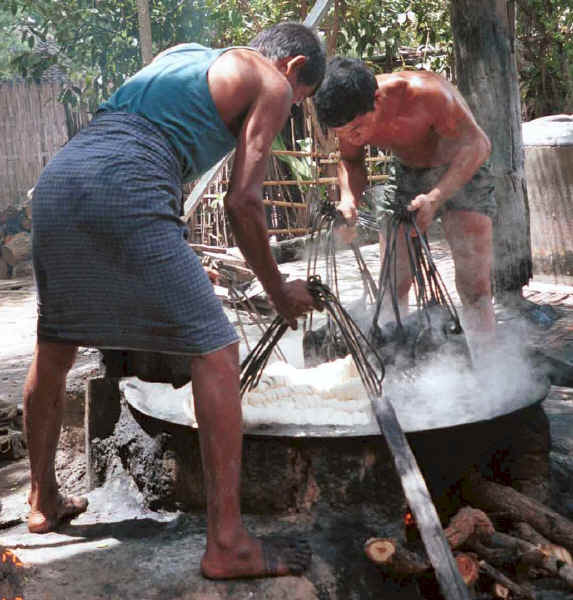 Working over the steaming dye bath - Amarapura, Shan State 9809g06.jpg