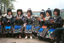 Jpeg 35K Black Miao young women - Dai Lo village, Shi Zi township, Ping Ba county, Guizhou county 0010z20.jpg