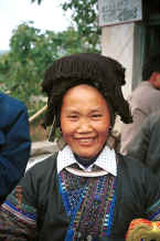 Jpeg 39K Black Miao woman - Dai Lo village, Shi Zi township, Ping Ba county, Guizhou county 0010z34.jpg