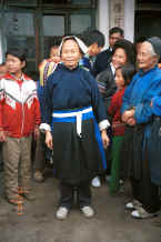 Jpeg 25K Lao Han women with the Black Miao Dai Lo village, Shi Zi township, Ping Ba county, Guizhou county 0010za05.jpg
