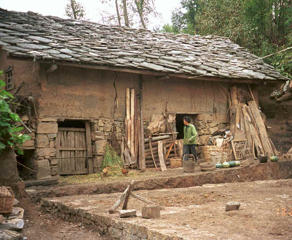 House in Dai Lo village, Shi Zi township, Ping Ba county, Guizhou county 0010za10.jpg