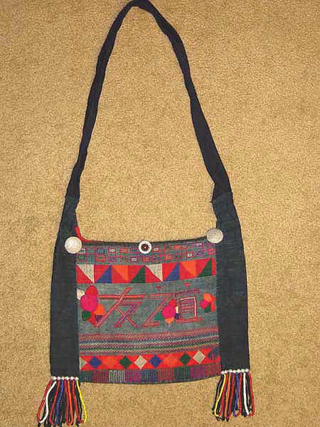 40K Jpeg  Hani embroidered and trimmed bag, Menghaicounty, Yunnan province, southwest China