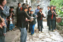 Jpeg 42K Side comb Miao musicians performing for us during our visit to Long Dong village, De Wo township, Longlin country, Guangxi province 0010f07.jpg