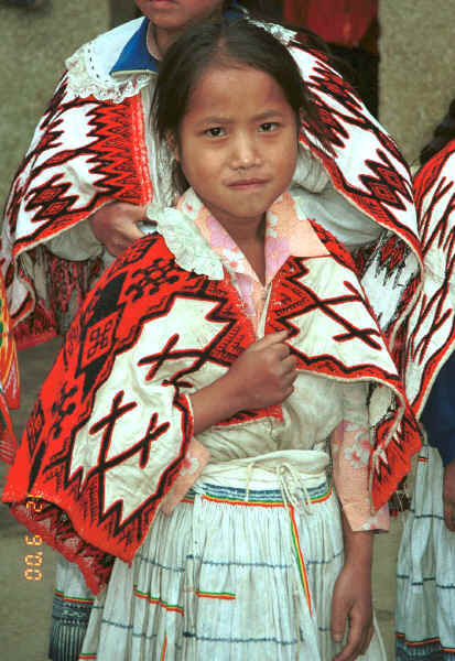 Jpeg K Big Flower Miao girl in her festival finery - Xian Ma village, Hou Chang township, Puding county, Guizhou province 0010x19.jpg