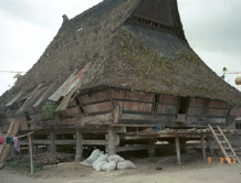 to 37Kb gallery of Karo Batak traditional Architecture