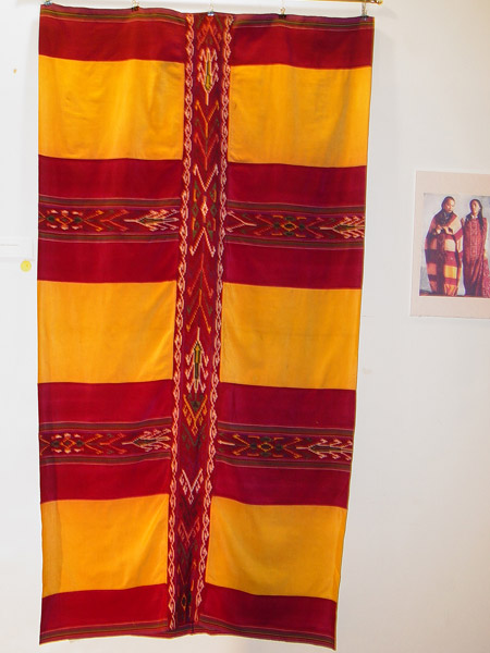 69K jpg 03 - Maranaw woman's silk malong (tubular garment), Mindanao, 20th century. 155 cm x 82 cm each side (tubular)