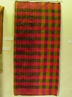 to 71K jpg 04 - Maguindana woman's cotton malong (tubular garment), Mindanao, 19th century. 155 cm x 82 cm each side (tubular) 