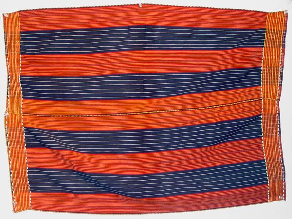70K Jpg 16 - Gadang woman's cotton wrap-around skirt, Paracelis Mountain Province, Northern Luzon, early 20th century. 75 cm x 105 cm