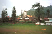 to Jpeg 26K French built church in Sa Pa, Lao Cai Province 9510K23.JPG