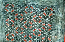 to Jpeg 75K Close-up of batik, appliqué detail of Black Hmong baby carrier collected in Sa pa, Northern Vietnam 9511a20