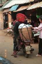 Jpeg 59K Dzao 1 woman on motorbike