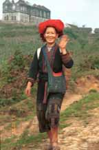 Jpeg 49K Dzao 3 woman going to market