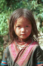 to Jpeg 64K Red Hmong girl in a village in Lai Chau province, northern Vietnam 9510f35.jpg